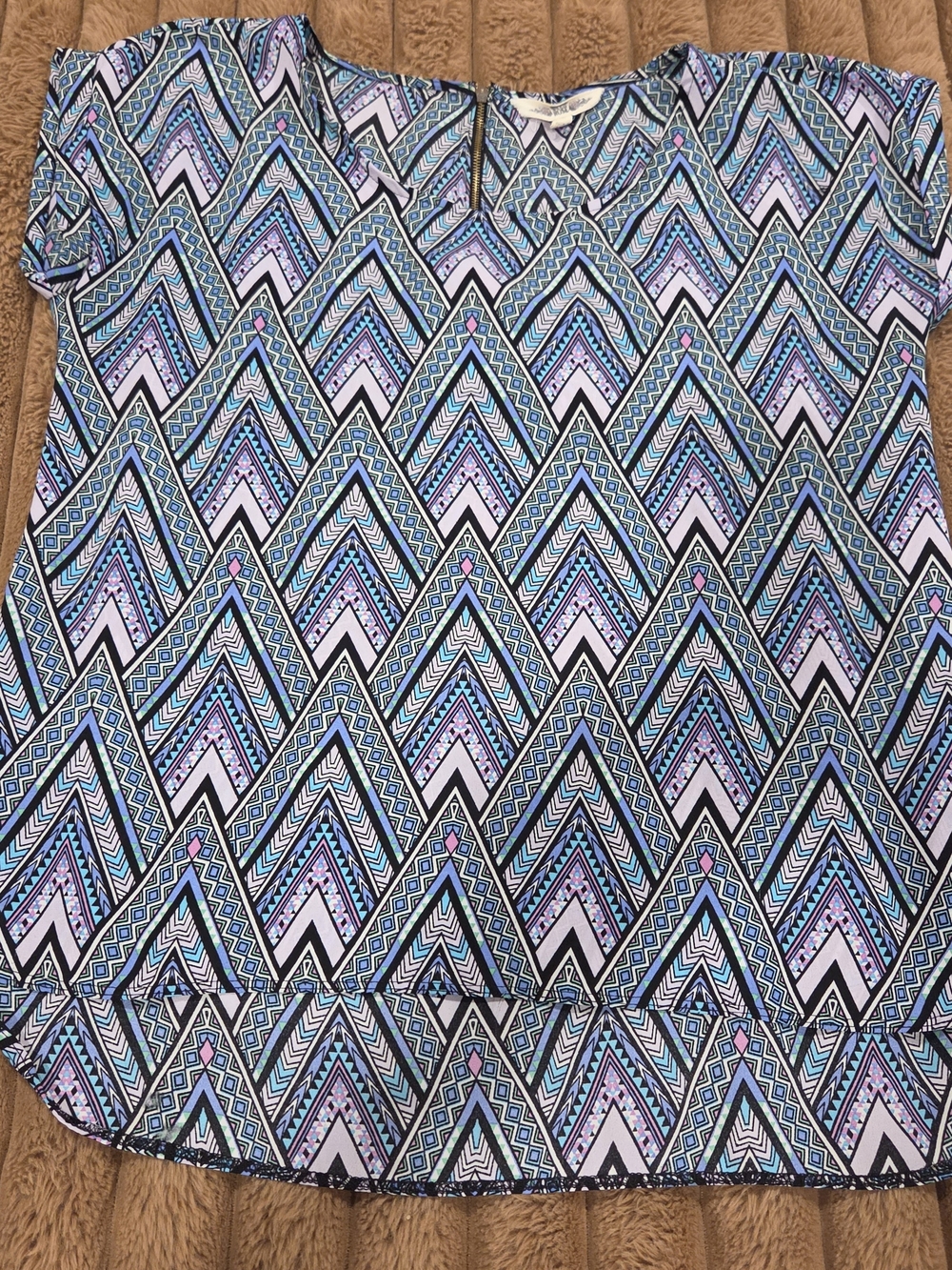 Hippie Rose Women's Size Large Multicolor Geometric Knit Scoop Neck Zip Stretch